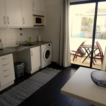 2stay- A0 * Понта-Делгада